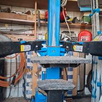 macchina taglia legna 