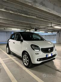 SMART ForFour 1.0 Youngster 71cv
