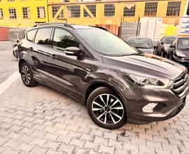 Ford Kuga 1.5 TDCI 120 CV 2WD ST-Line