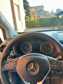 Mercedes benz classe B 180