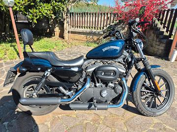 HARLEY DAVIDSON XL883  2011