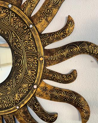 Sole etnico da parete.