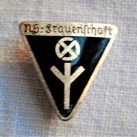 Distintivo tedesco epoca nazista “NS-Frauenschaft"