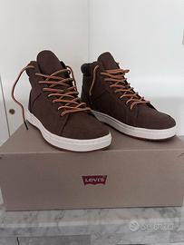 Scarpa Levis