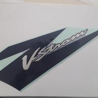Adesivo emblema sx suzuki dl650v-strom k4-k6