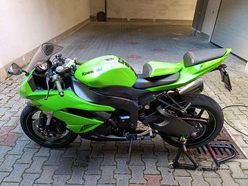 Kawasaki ninja zx6r anno 2009