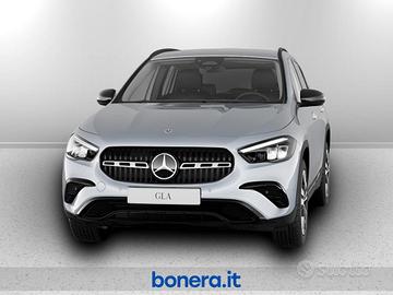 Mercedes GLA 180 d Progressive Advanced Plus auto