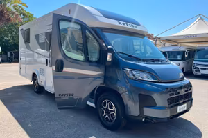 Rapido 696f R65 Ans Automatico '2026
