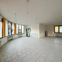 NEGOZIO A MONTALTO DORA