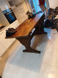 Tavolo in legno tipo fratino