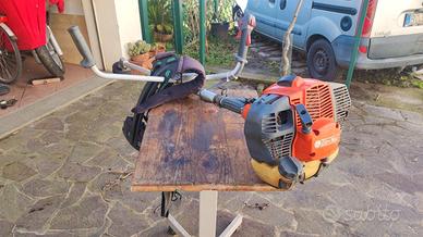 Decespugliatore professionale Oleomac BC530T