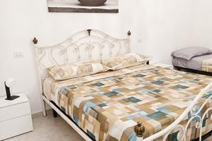 Appartamento con 3 camere (5 posti letto)