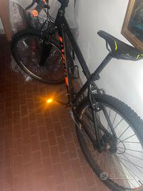 Mountain Bike  Atala