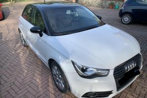 Audi A1 1.6 TDI Sportback 105cv