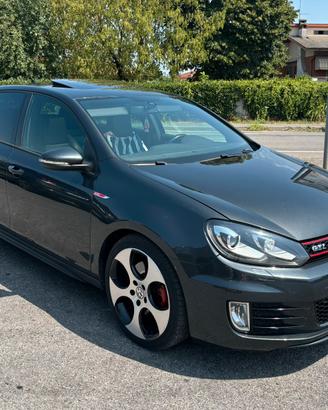 GOLF GTI