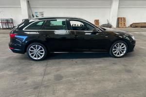 Audi A4 Avant 35 2.0 tdi S line