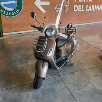 Vespa gts 300