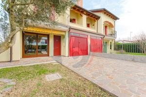 Villa bifamiliare Vigonza [0493261007VRG]