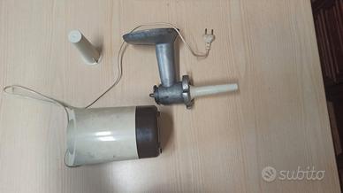 Passapomodoro elettrico