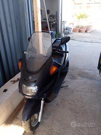 Yamaha Majestic 