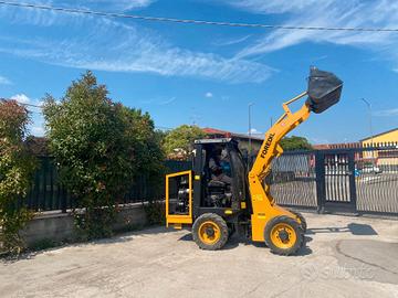 P126 Pala gommata 25 q.li