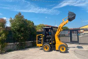 P126 Pala gommata 25 q.li