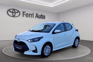 TOYOTA Yaris 1.5h active