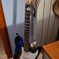 Chitarra Fender Stratocaster Squier Affinity -Nuov