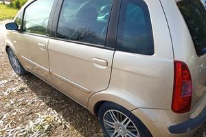 Lancia Musa 1.3 multi jet 90 cv x ricambi 