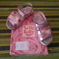 Scarpine e sandali per bambina