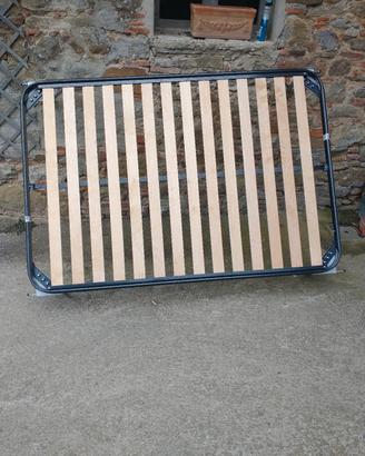 materasso e rete a doghe