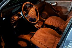 Opel Corsa intera o pezzi di ricambio LEGGI BENE