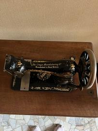 macchina da cucire Singer a pedale