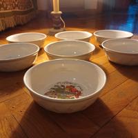 Set 7 ciotole per zuppa.