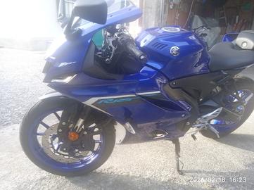 Yamaha R 125