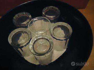 Bicchieri, piatto da portata in vetro