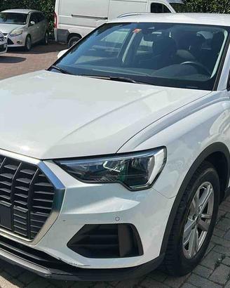 Audi Q3 35 TDI S.t. a.f.f.a.r.r.o.n.e... 2.0.2.2.