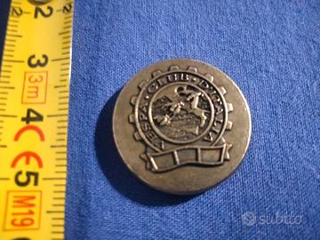 Vespa gadget calamita club Italia