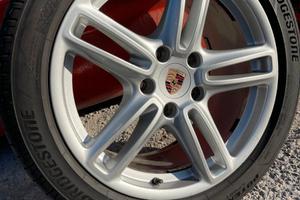 Cerchi PORSCHE PANAMERA completi di pneumatici P/E