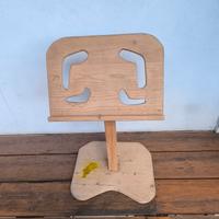Leggio,da interno,fatto a mano