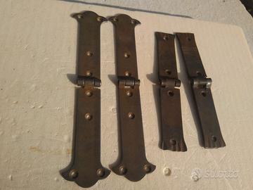 4 Cerniere per Bauli o Mobili Vintage/Antichi