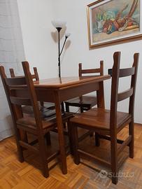 4 sedie e tavolo allungabile