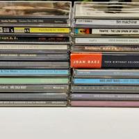 CD musicali e cofanetti a 5 euro cadauno