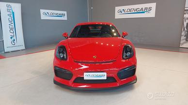 PORSCHE Cayman GT4