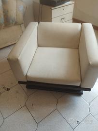 poltrona in pelle
