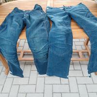 Pantaloni moto