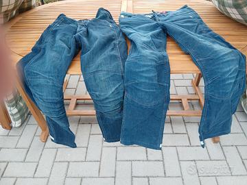 Pantaloni moto