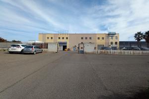 Sestu Ex SS131 Ampio Ufficio