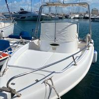 WA 6.80 con Yamaha 150 cv 4 Tempi