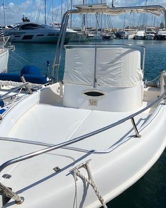 WA 6.80 con Yamaha 150 cv 4 Tempi